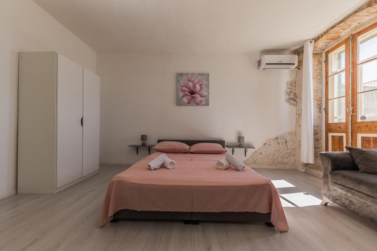 Seafront Apartments Karlo คาชเตลา ภายนอก รูปภาพ